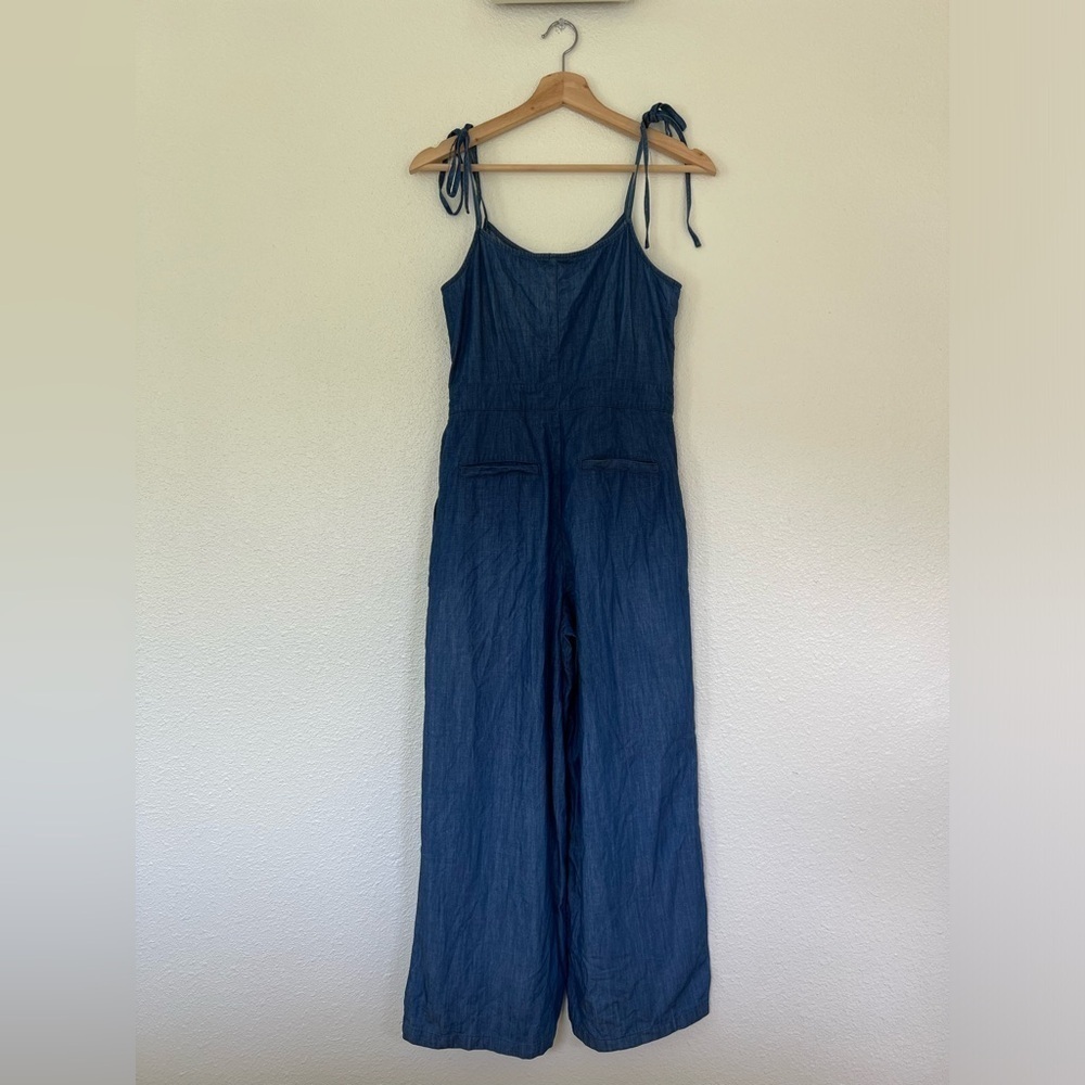 EVIDNT Chambray Jumpsuit - Picture 4 of 10